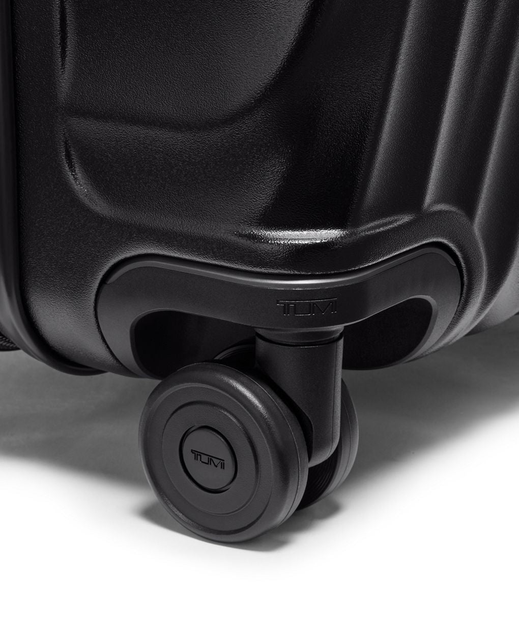 Tumi 19 Degree Medium Expandable Checked